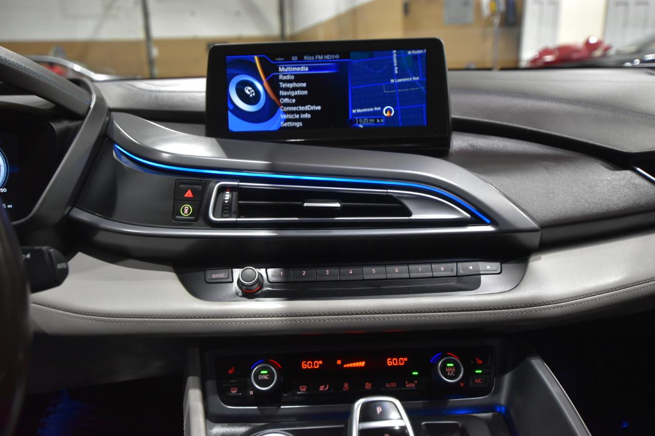 BMW i8 2dr Cpe 2016