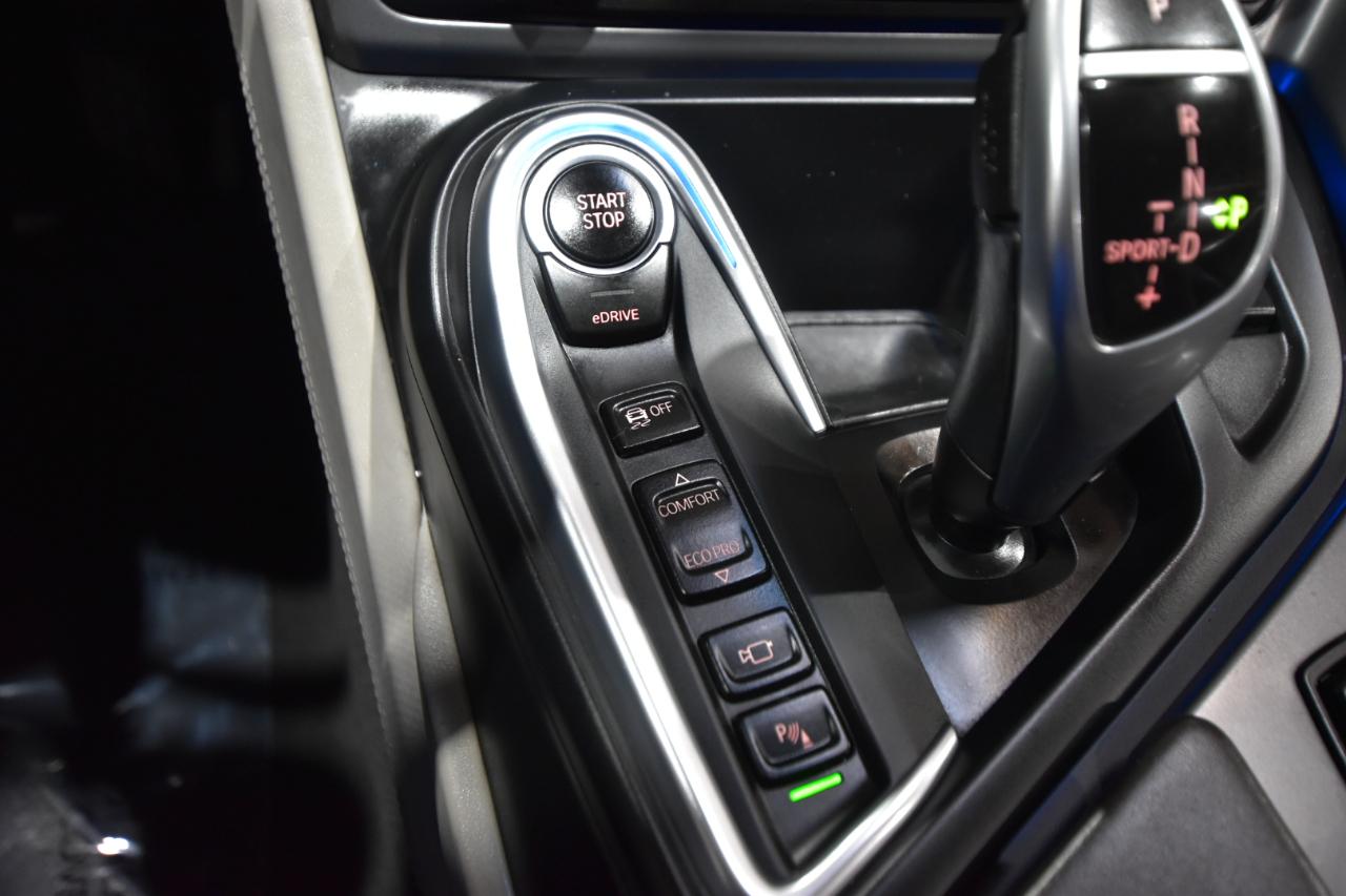 BMW i8 2dr Cpe 2016