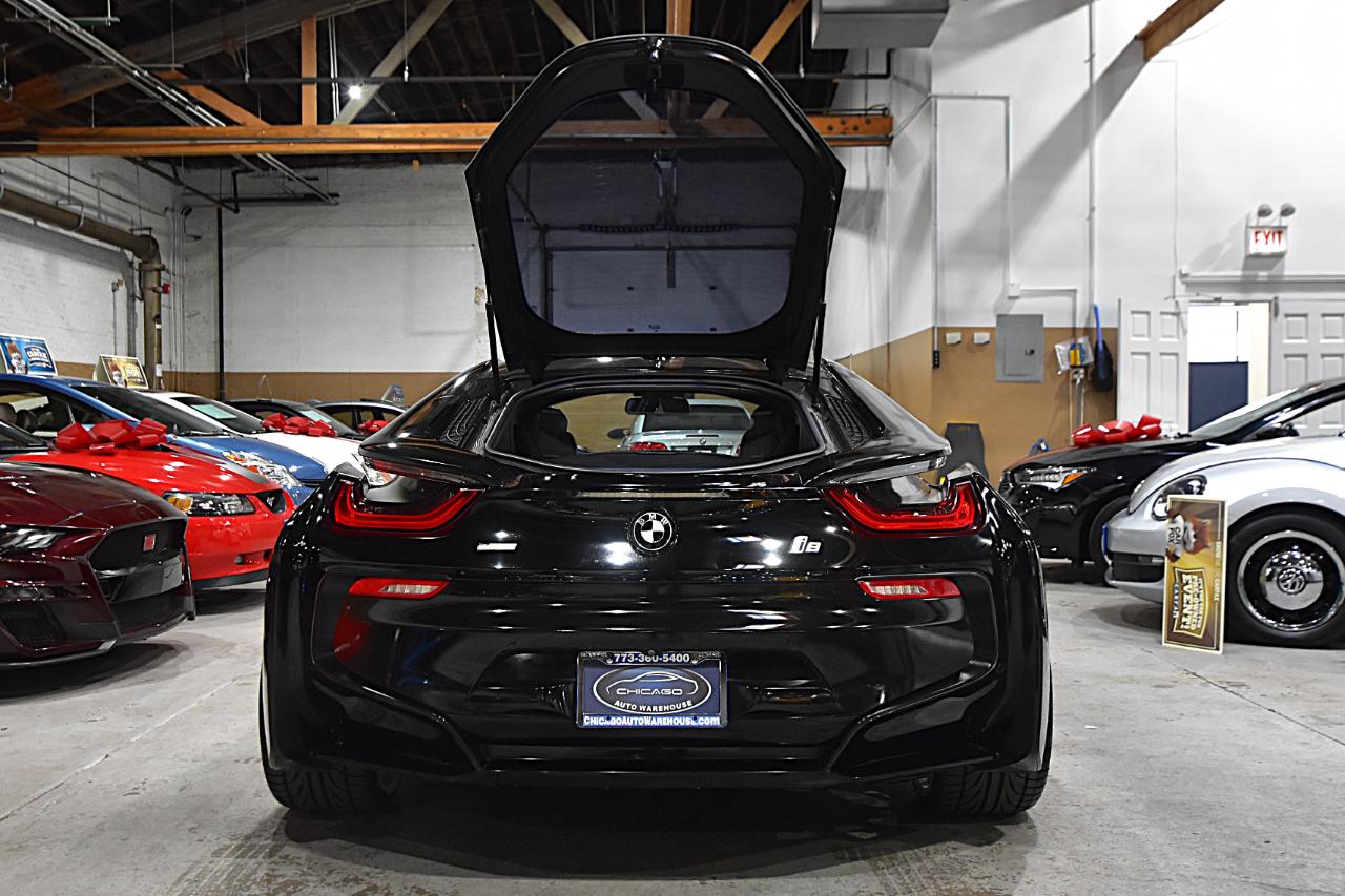 BMW i8 2dr Cpe 2016