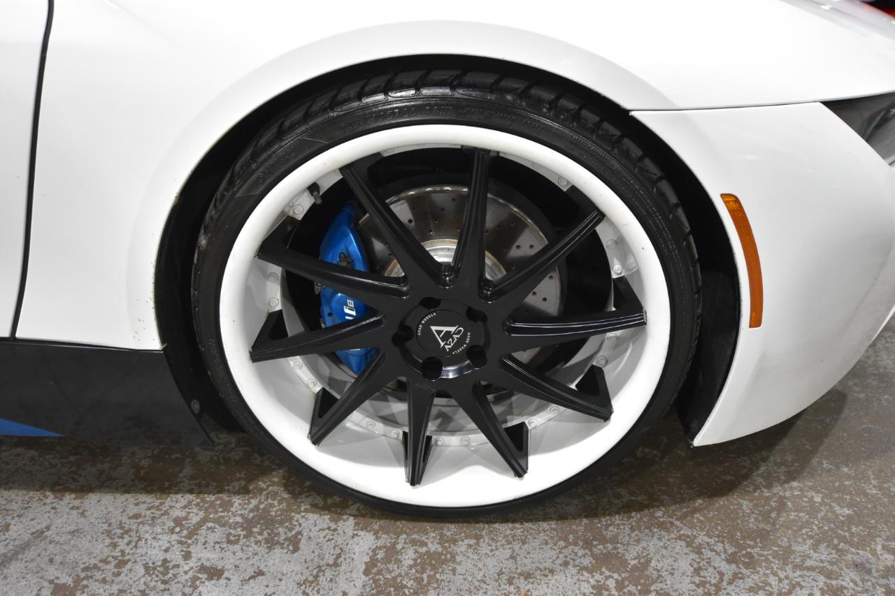 BMW i8 2dr Cpe 2016