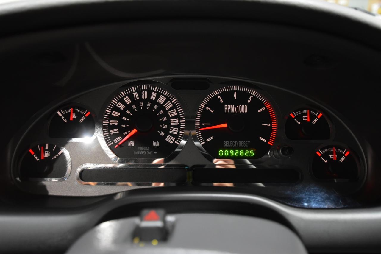 Ford Mustang 2dr Cpe Premium Mach 1 2004