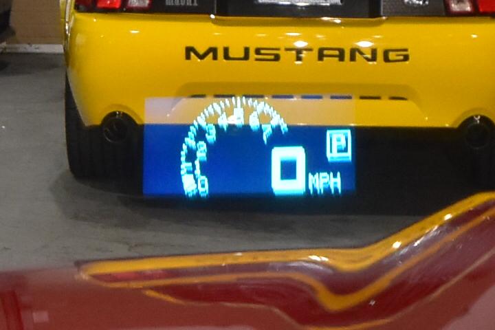 Chevrolet Camaro 2dr Cpe SS w/2SS 2013