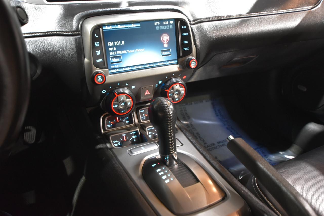 Chevrolet Camaro 2dr Cpe SS w/2SS 2013