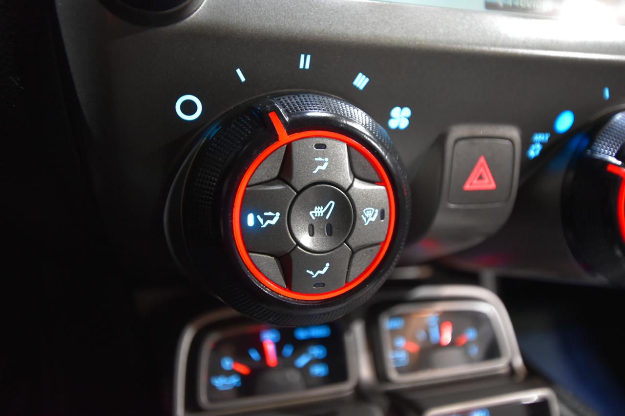 Chevrolet Camaro 2dr Cpe SS w/2SS 2013