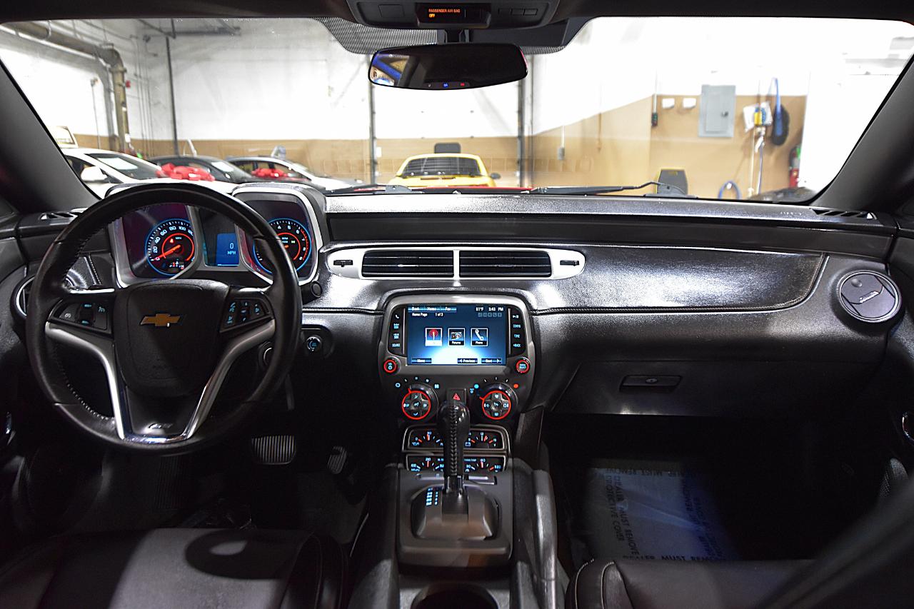 Chevrolet Camaro 2dr Cpe SS w/2SS 2013