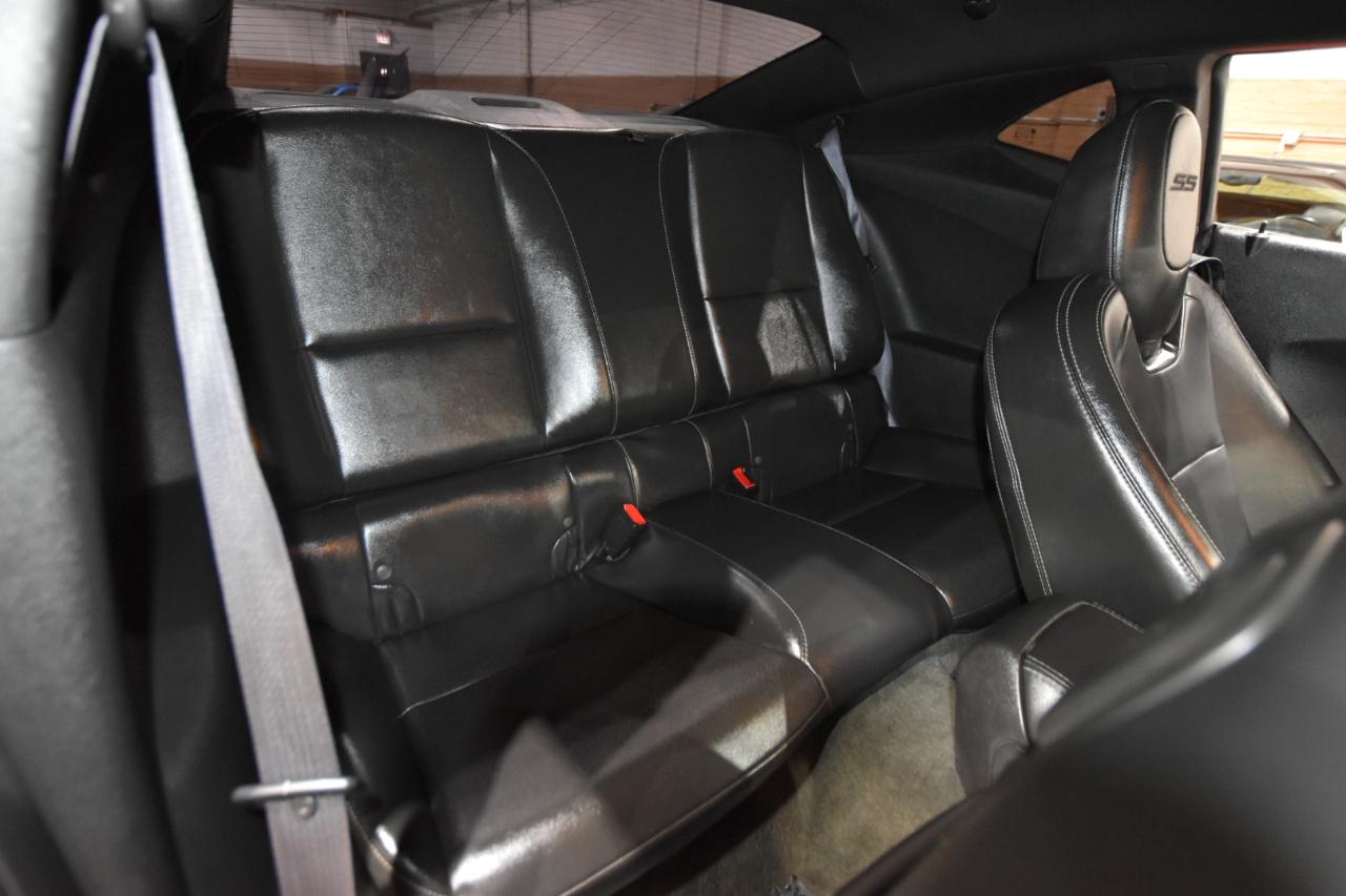 Chevrolet Camaro 2dr Cpe SS w/2SS 2013