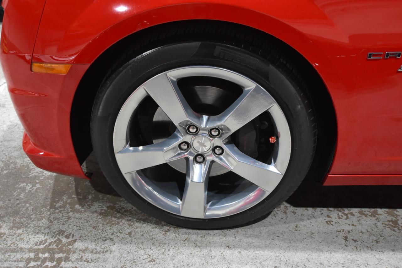 Chevrolet Camaro 2dr Cpe SS w/2SS 2013