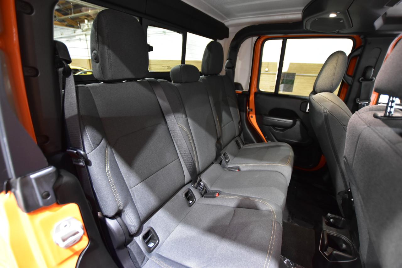 Jeep Gladiator Willys 4x4 2025