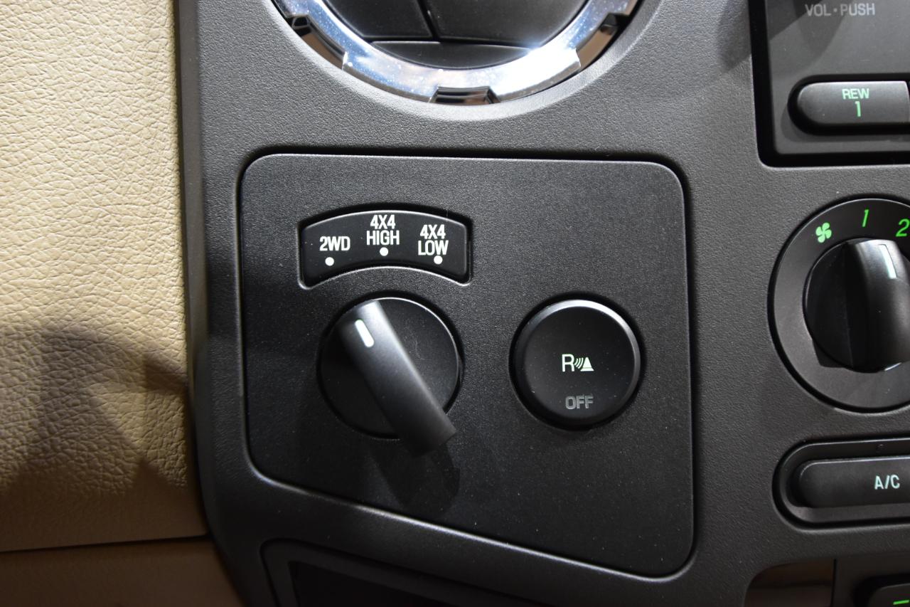 Ford Super Duty F-250 SRW 4WD Crew Cab 156" XLT 2008