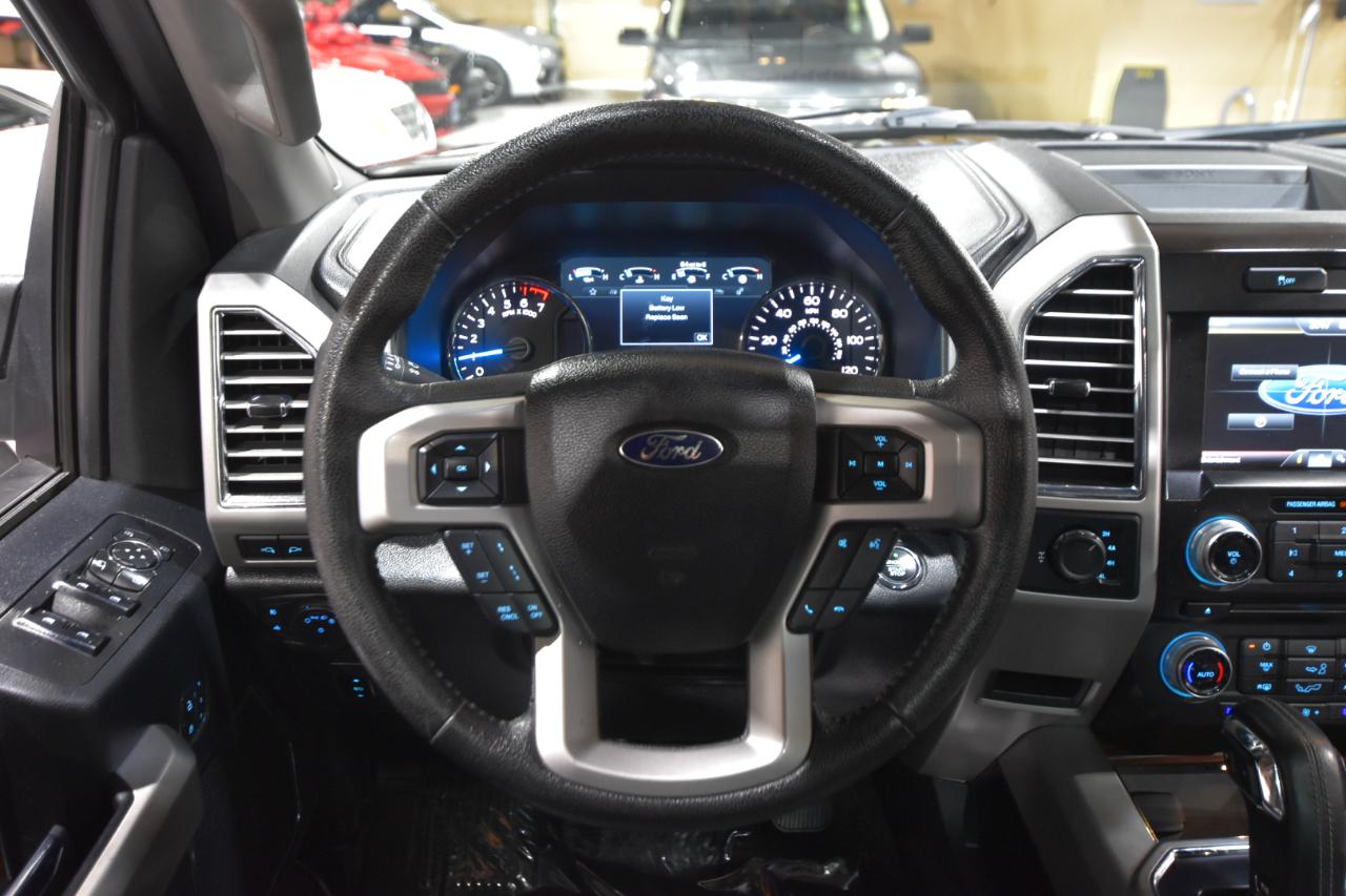 Ford F-150 4WD SuperCrew 145" Lariat 2015