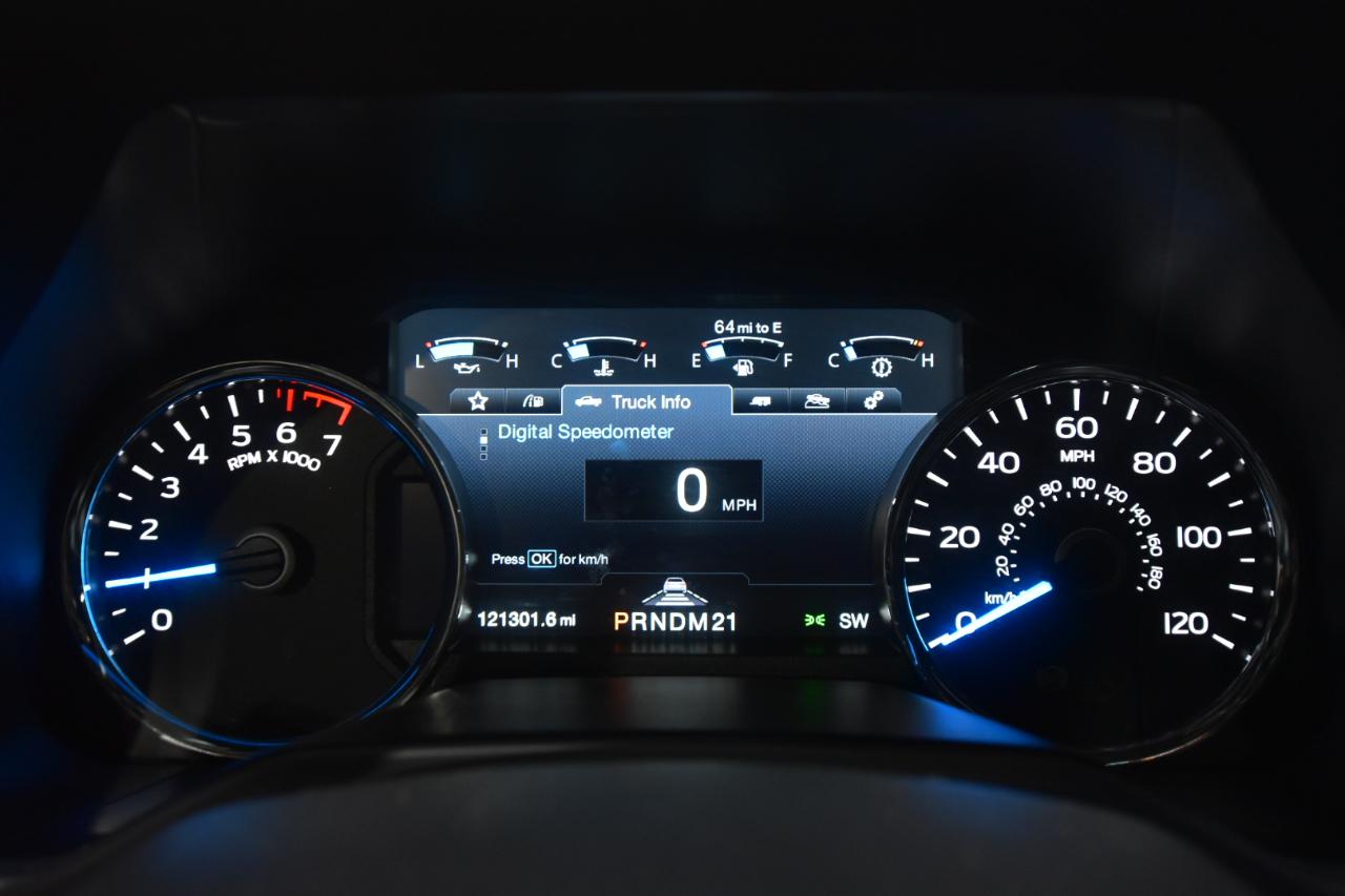 Ford F-150 4WD SuperCrew 145" Lariat 2015