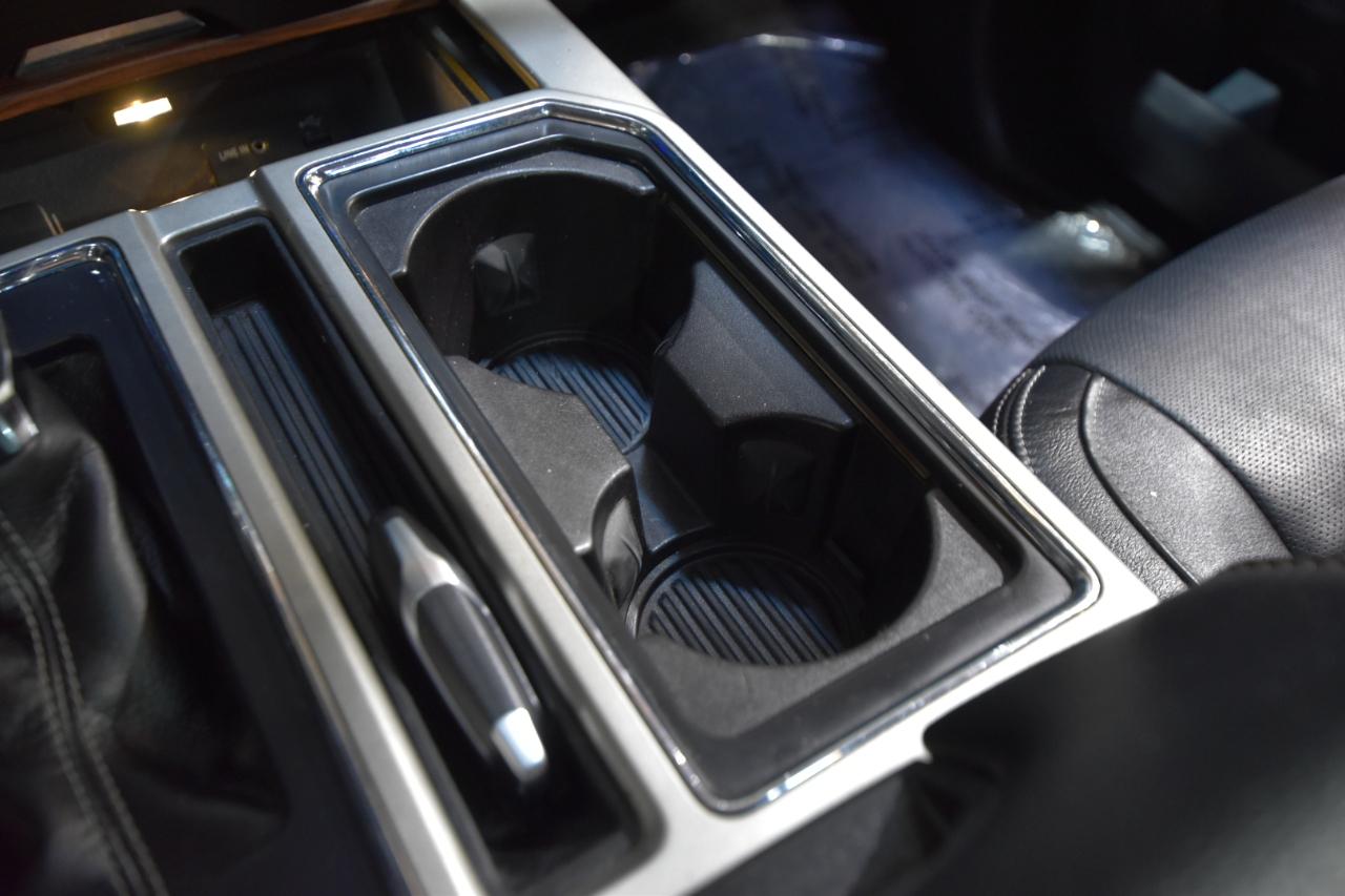 Ford F-150 4WD SuperCrew 145" Lariat 2015