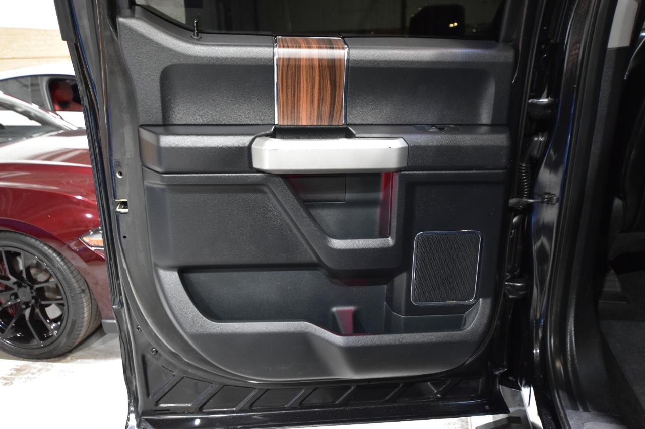 Ford F-150 4WD SuperCrew 145" Lariat 2015