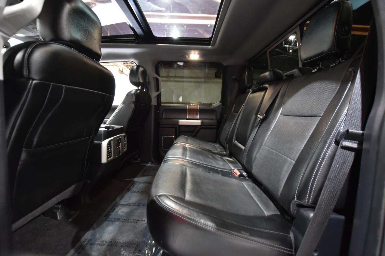 Ford F-150 4WD SuperCrew 145" Lariat 2015