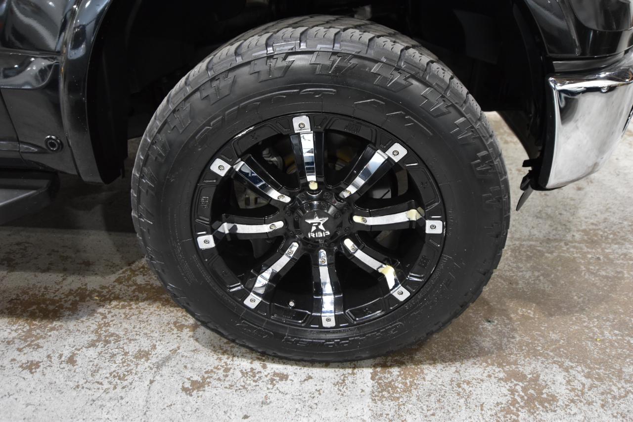 Ford F-150 4WD SuperCrew 145" Lariat 2015