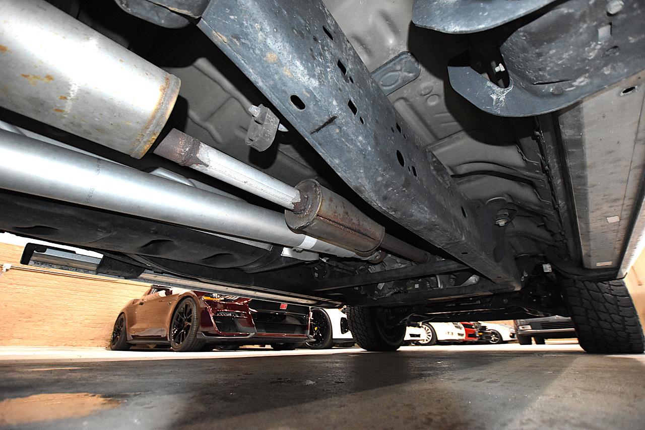 Ford F-150 4WD SuperCrew 145" Lariat 2015