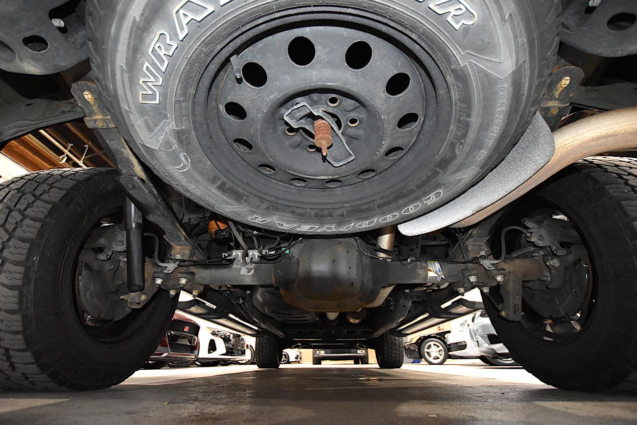 Ford F-150 4WD SuperCrew 145" Lariat 2015