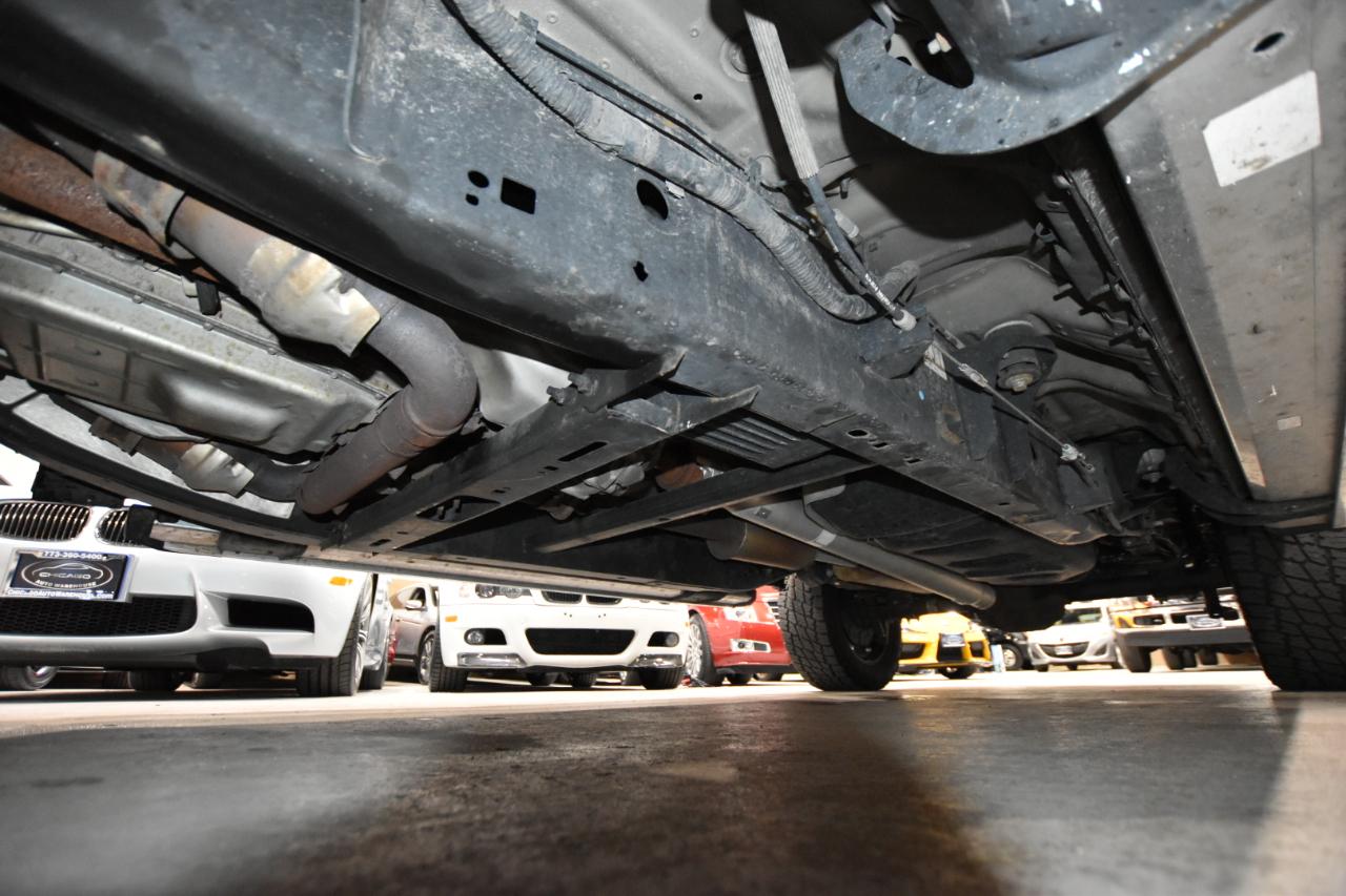Ford F-150 4WD SuperCrew 145" Lariat 2015