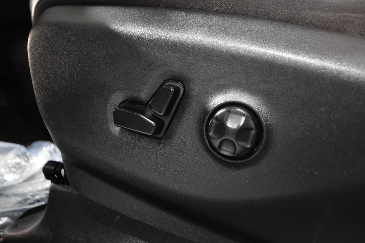 Chrysler Pacifica Limited 35th Anniversary FWD *Ltd Avail* 2020