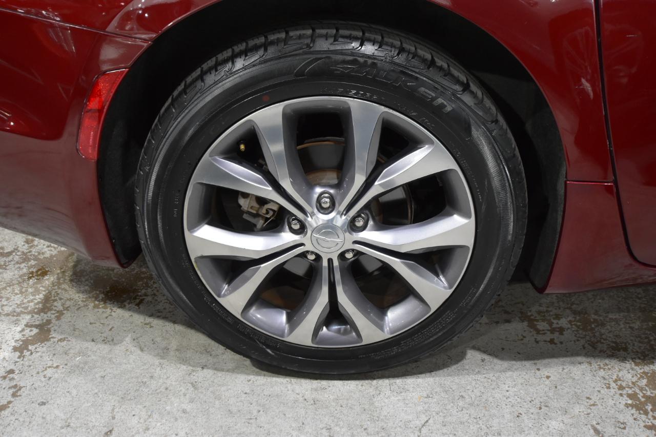 Chrysler Pacifica Limited 35th Anniversary FWD *Ltd Avail* 2020