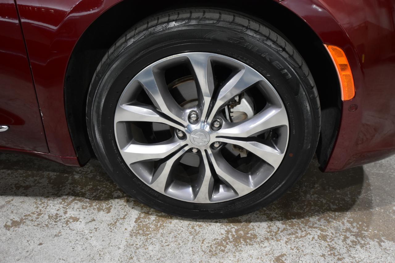 Chrysler Pacifica Limited 35th Anniversary FWD *Ltd Avail* 2020