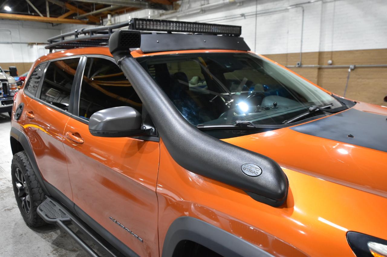Jeep Cherokee 4WD 4dr Trailhawk 2015