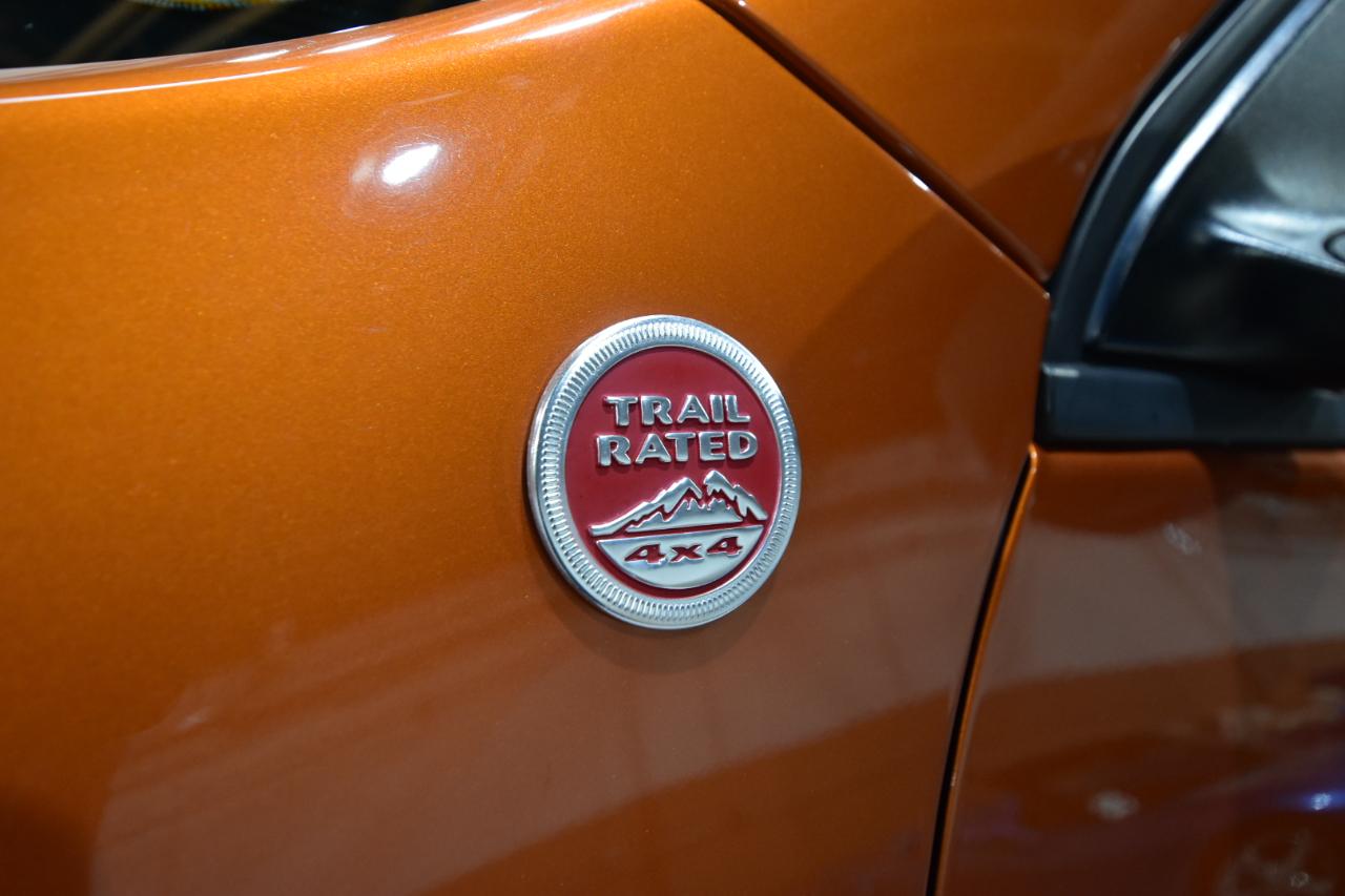 Jeep Cherokee 4WD 4dr Trailhawk 2015