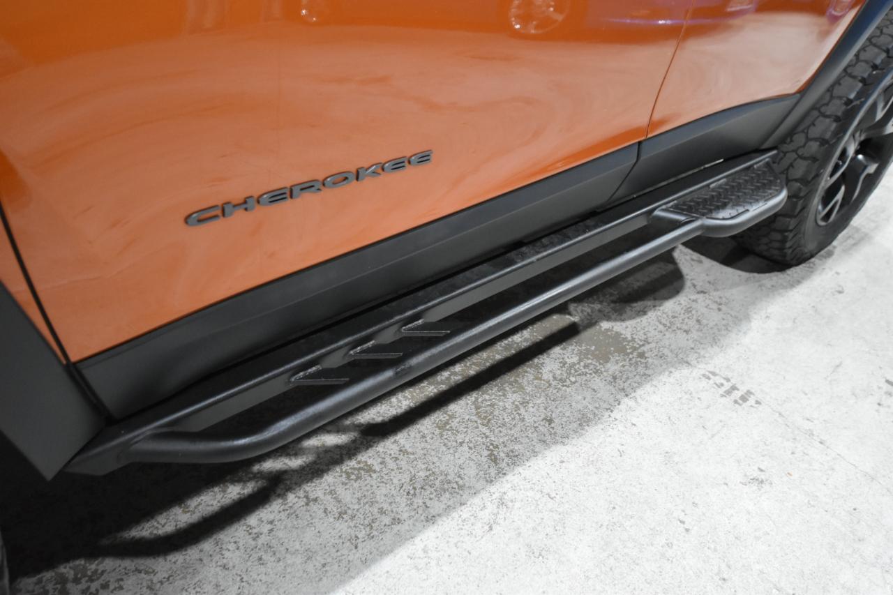 Jeep Cherokee 4WD 4dr Trailhawk 2015
