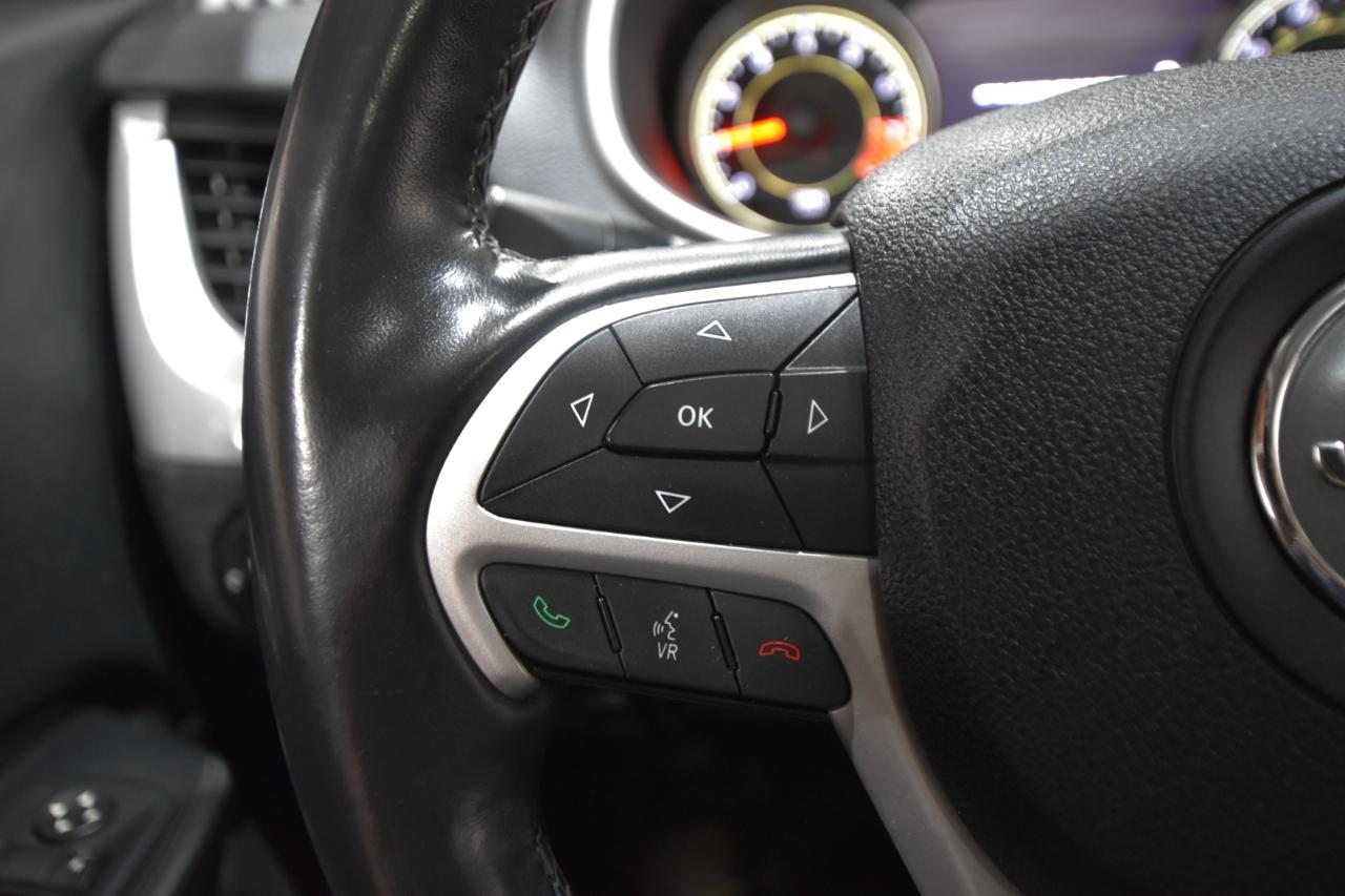 Jeep Cherokee 4WD 4dr Trailhawk 2015