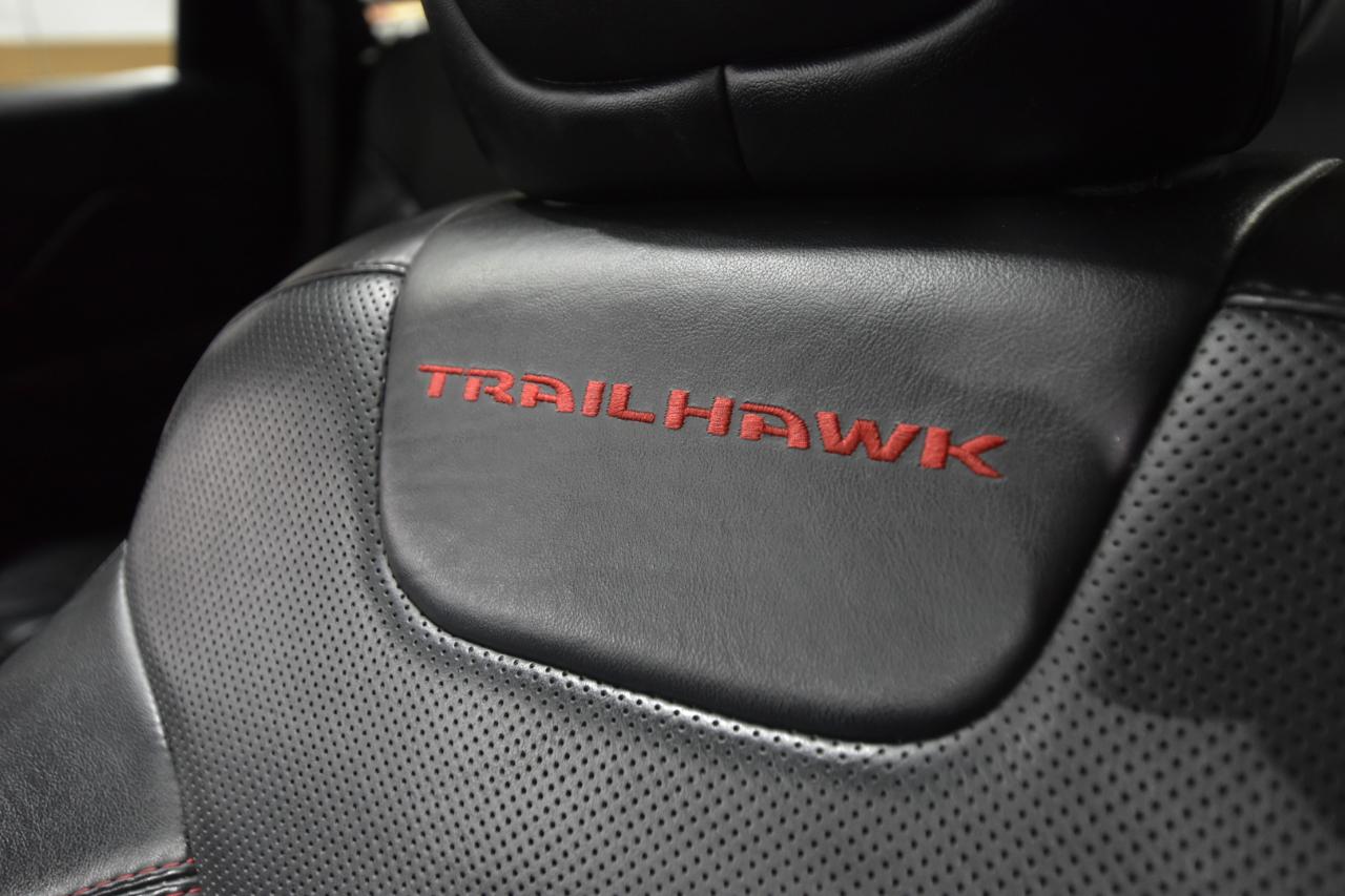 Jeep Cherokee 4WD 4dr Trailhawk 2015
