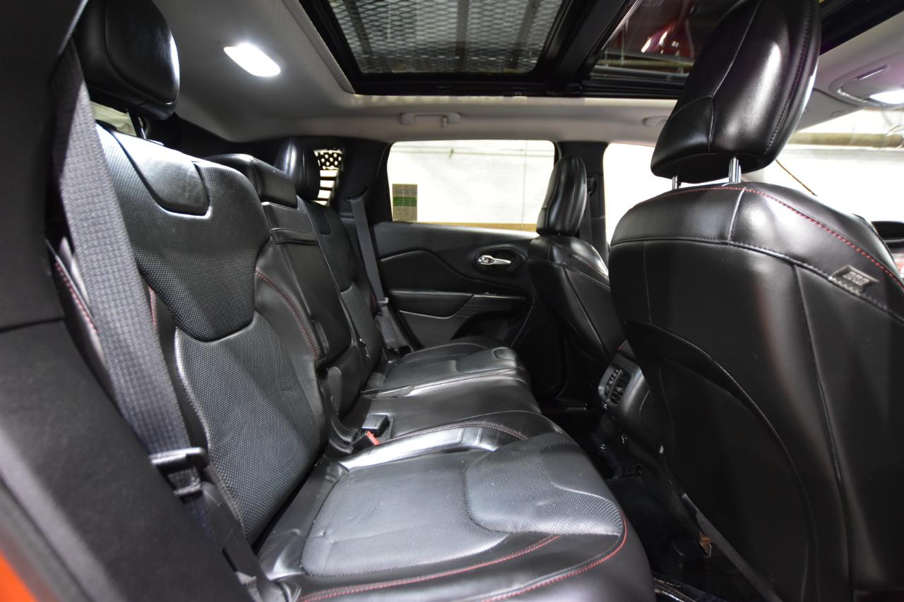 Jeep Cherokee 4WD 4dr Trailhawk 2015