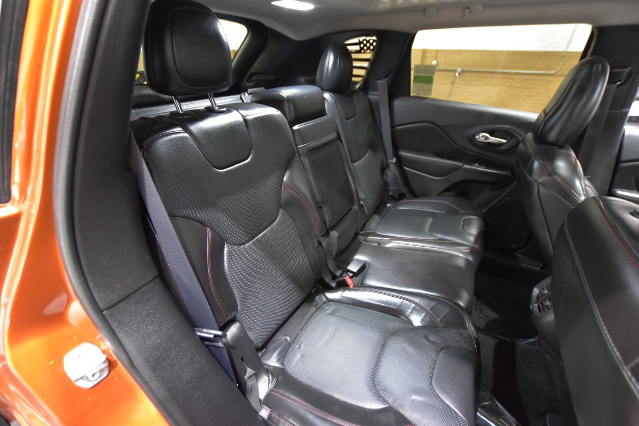 Jeep Cherokee 4WD 4dr Trailhawk 2015