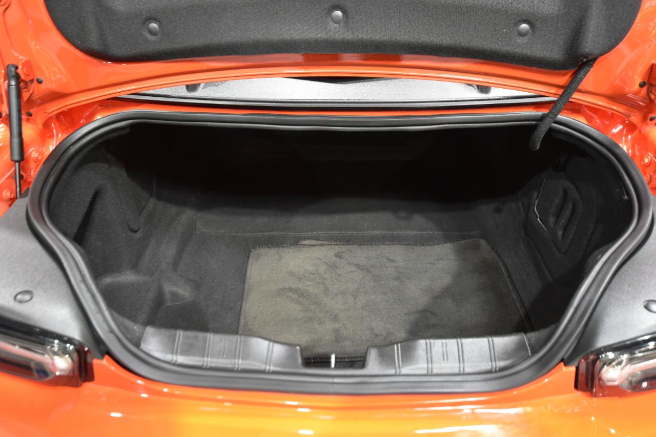Chevrolet Camaro 2dr Cpe 2SS 2019