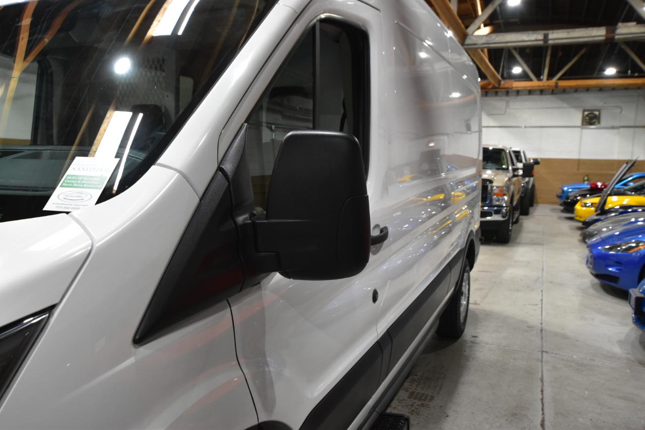 Ford Transit Cargo Van T-250 130" Med Rf 9070 GVWR RWD 2020