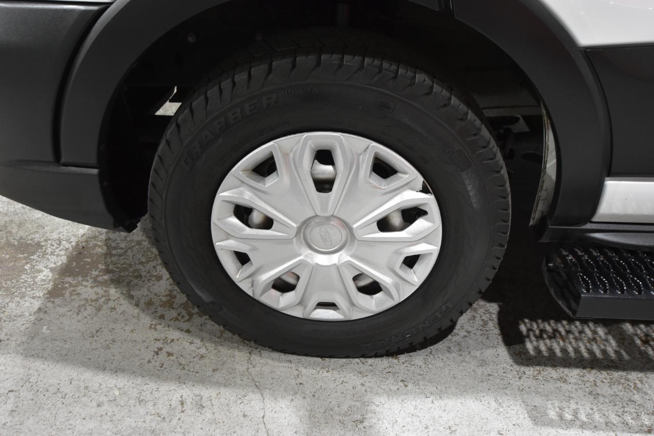 Ford Transit Cargo Van T-250 130" Med Rf 9070 GVWR RWD 2020