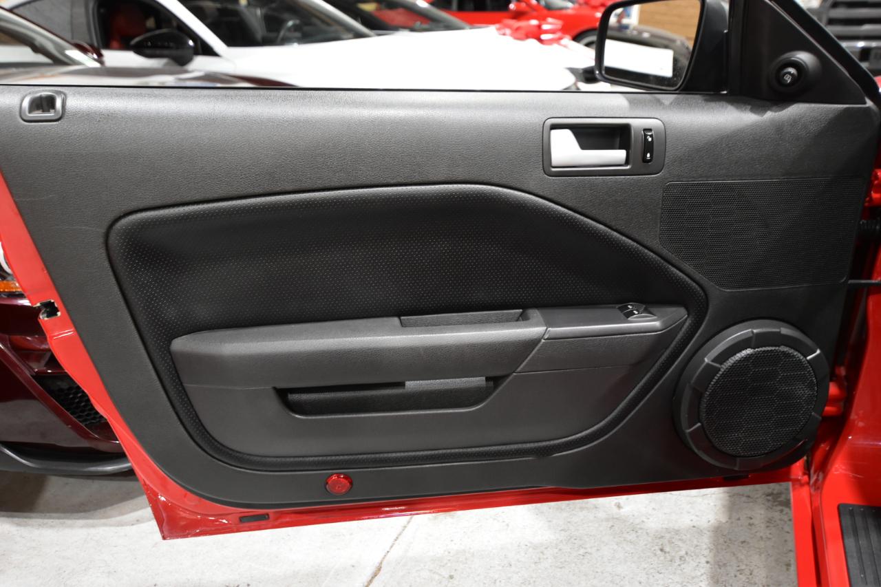 Ford Mustang 2dr Cpe GT 2009
