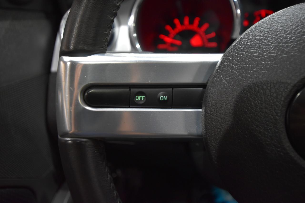 Ford Mustang 2dr Cpe GT 2009