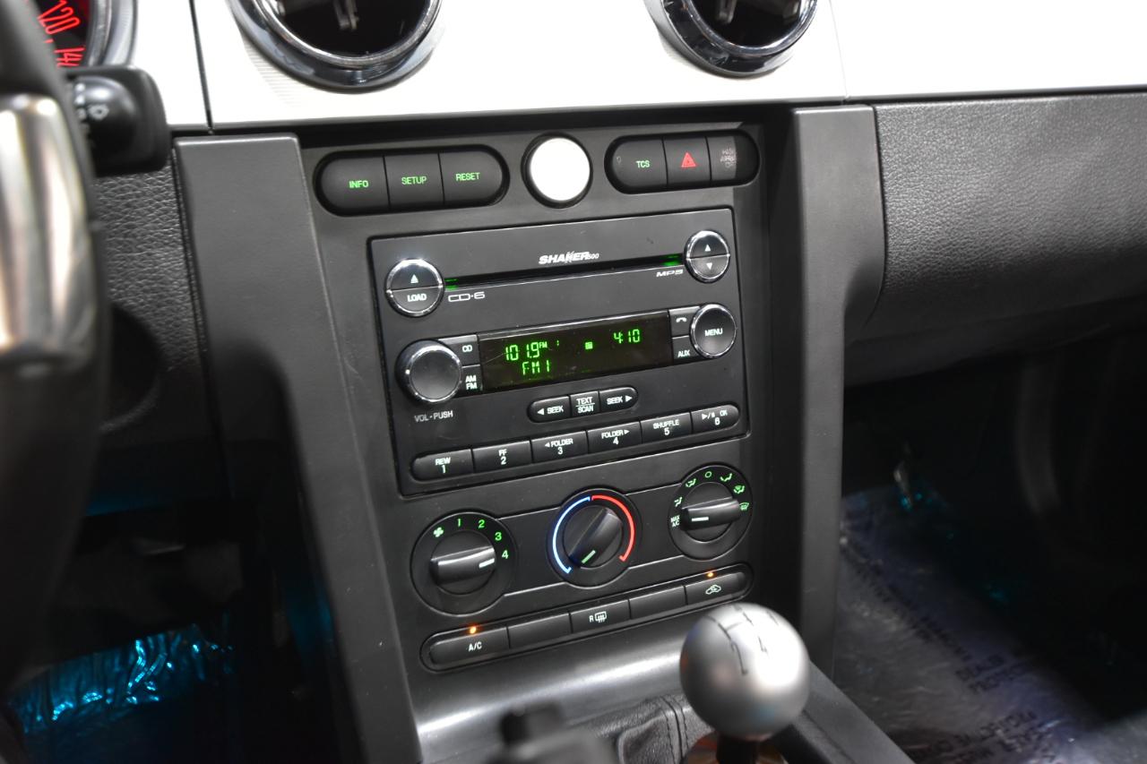 Ford Mustang 2dr Cpe GT 2009