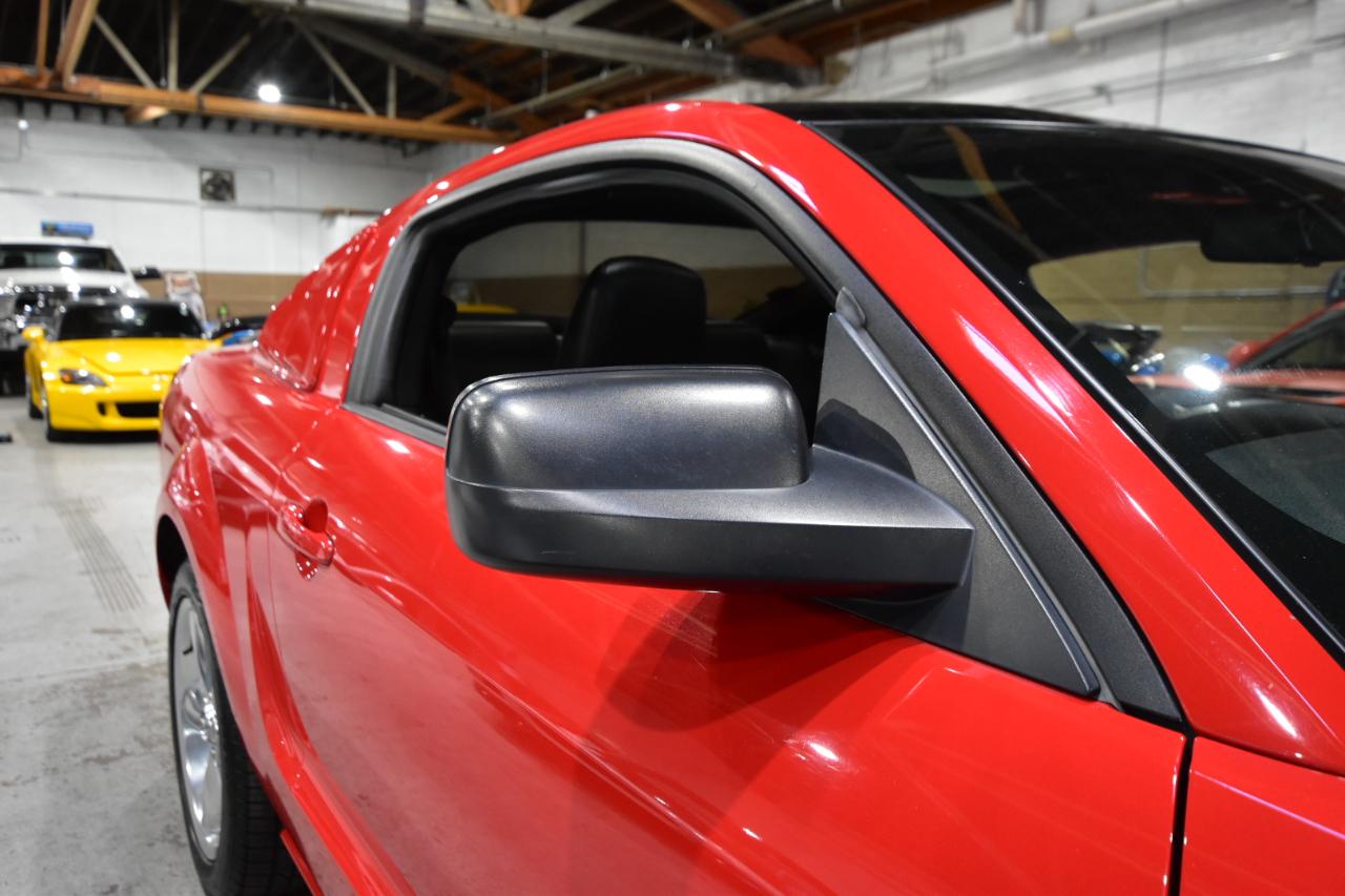 Ford Mustang 2dr Cpe GT 2009