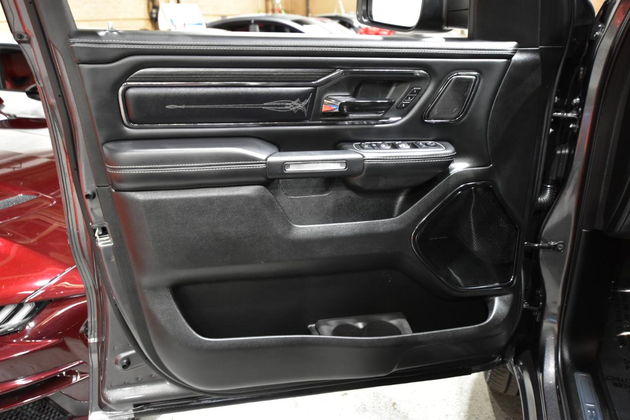 RAM 1500 Limited 4x4 Crew Cab 5'7" Box 2022
