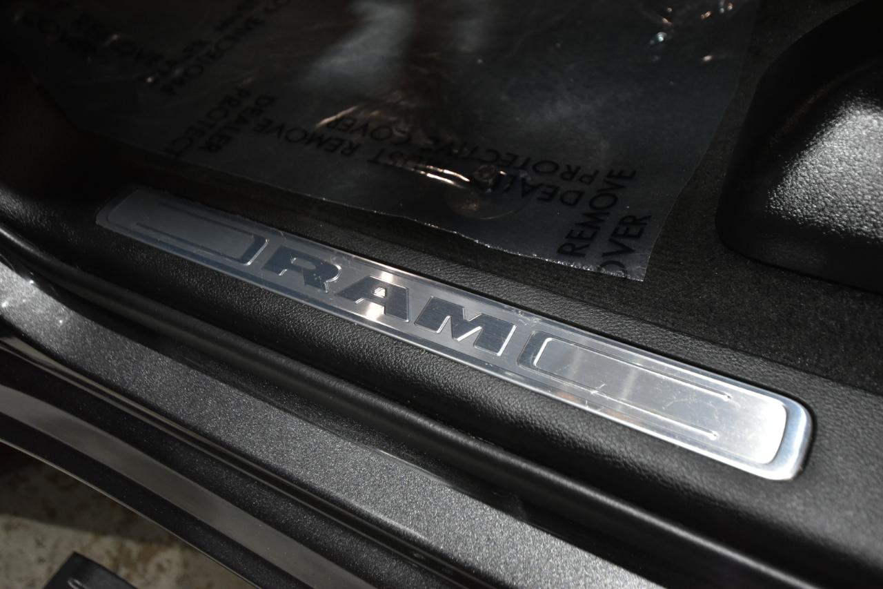 RAM 1500 Limited 4x4 Crew Cab 5'7" Box 2022