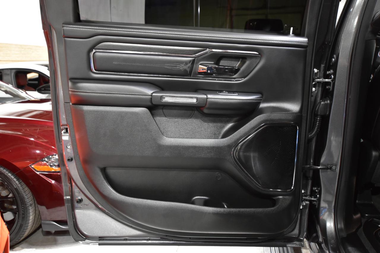 RAM 1500 Limited 4x4 Crew Cab 5'7" Box 2022
