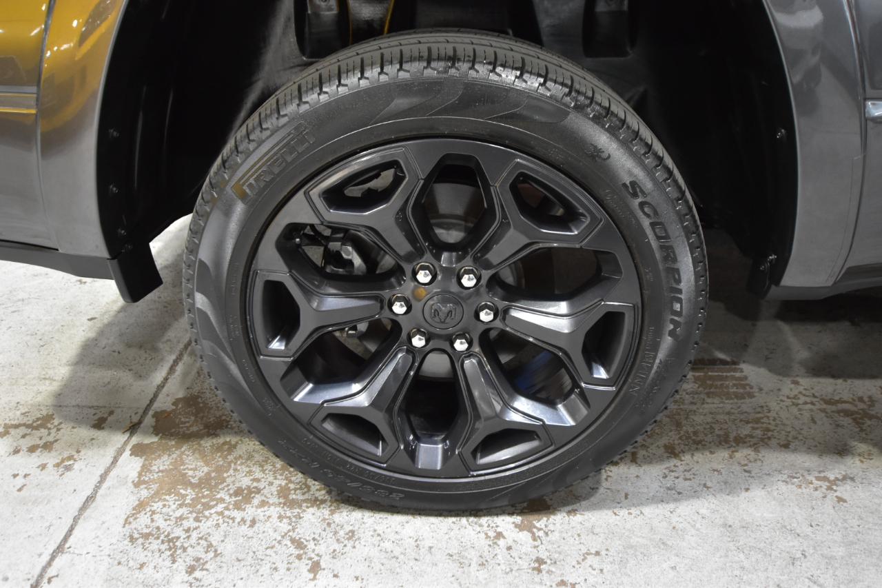RAM 1500 Limited 4x4 Crew Cab 5'7" Box 2022