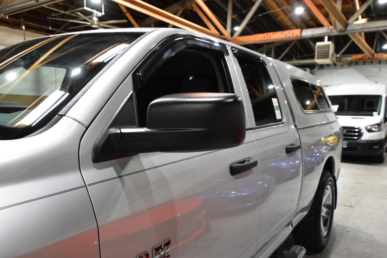 RAM 1500 4WD Quad Cab 140.5" Express 2015
