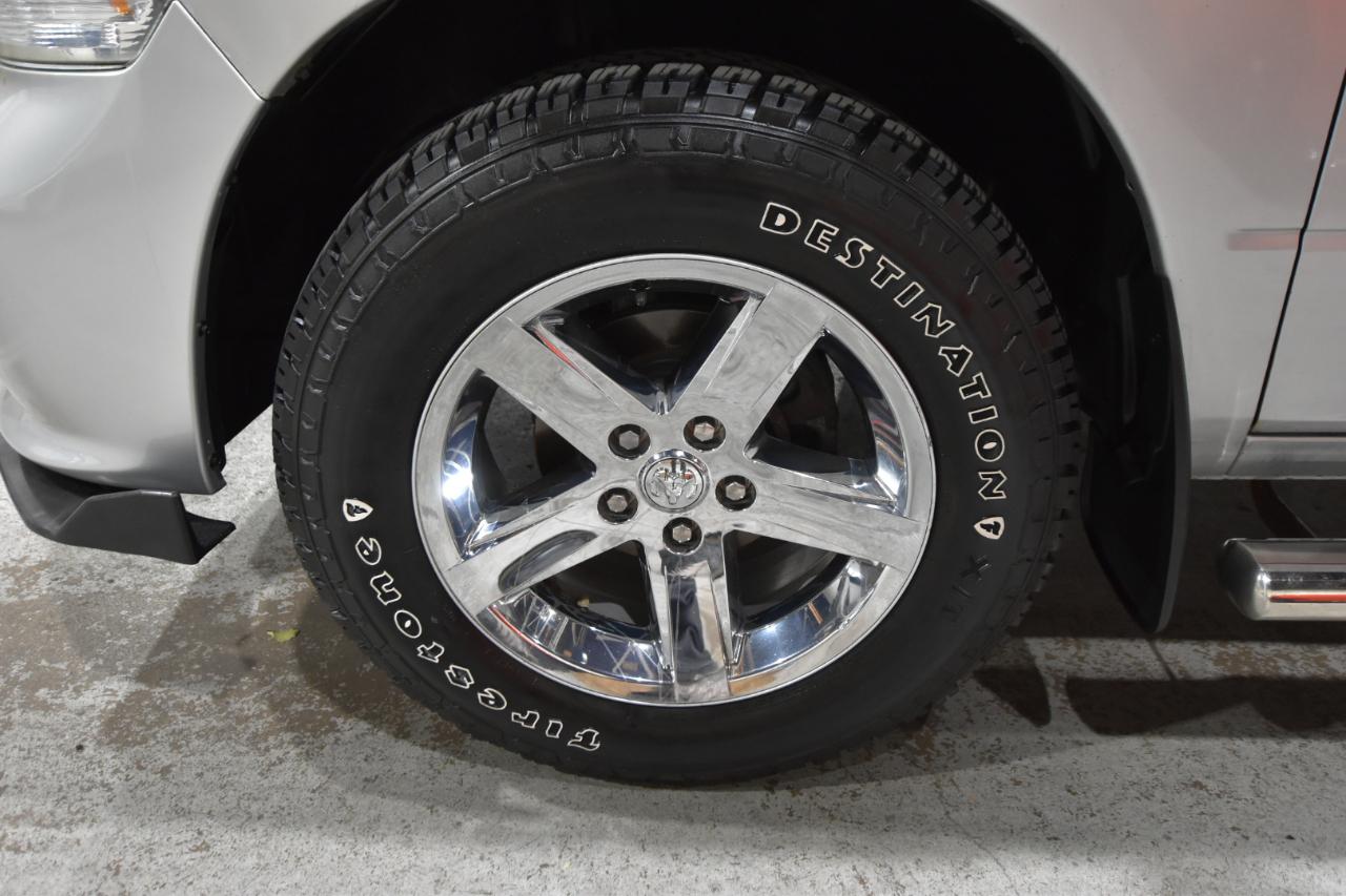 RAM 1500 4WD Quad Cab 140.5" Express 2015