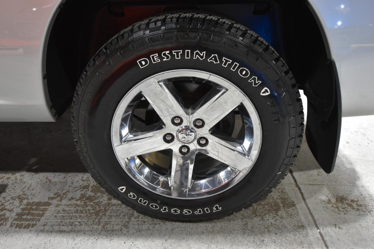 RAM 1500 4WD Quad Cab 140.5" Express 2015