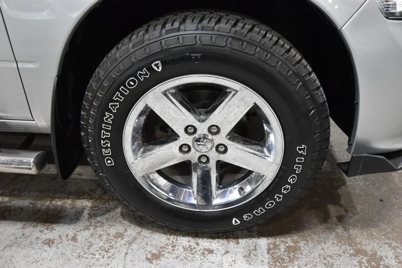RAM 1500 4WD Quad Cab 140.5" Express 2015