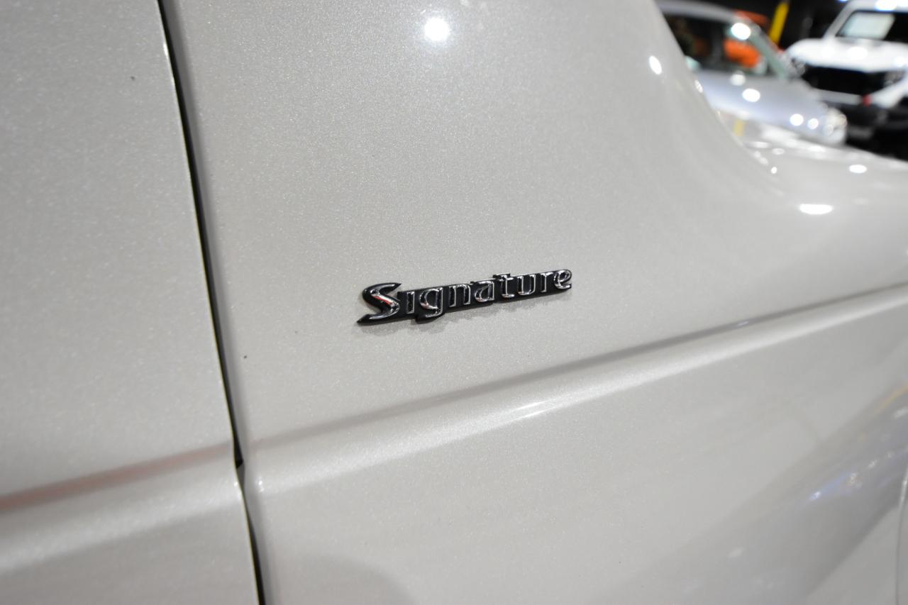 Lincoln Town Car 4dr Sdn Signature 2006