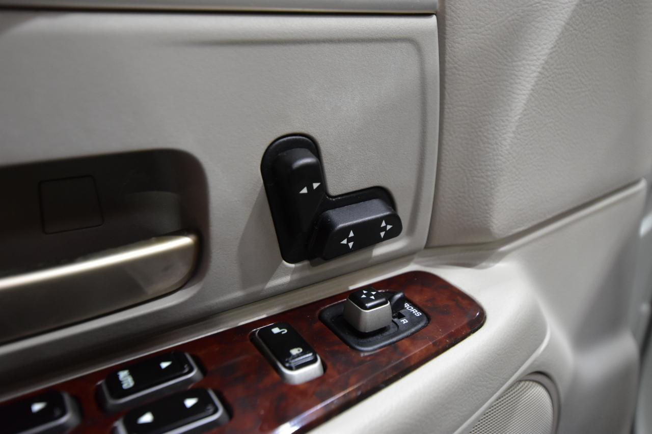Lincoln Town Car 4dr Sdn Signature 2006
