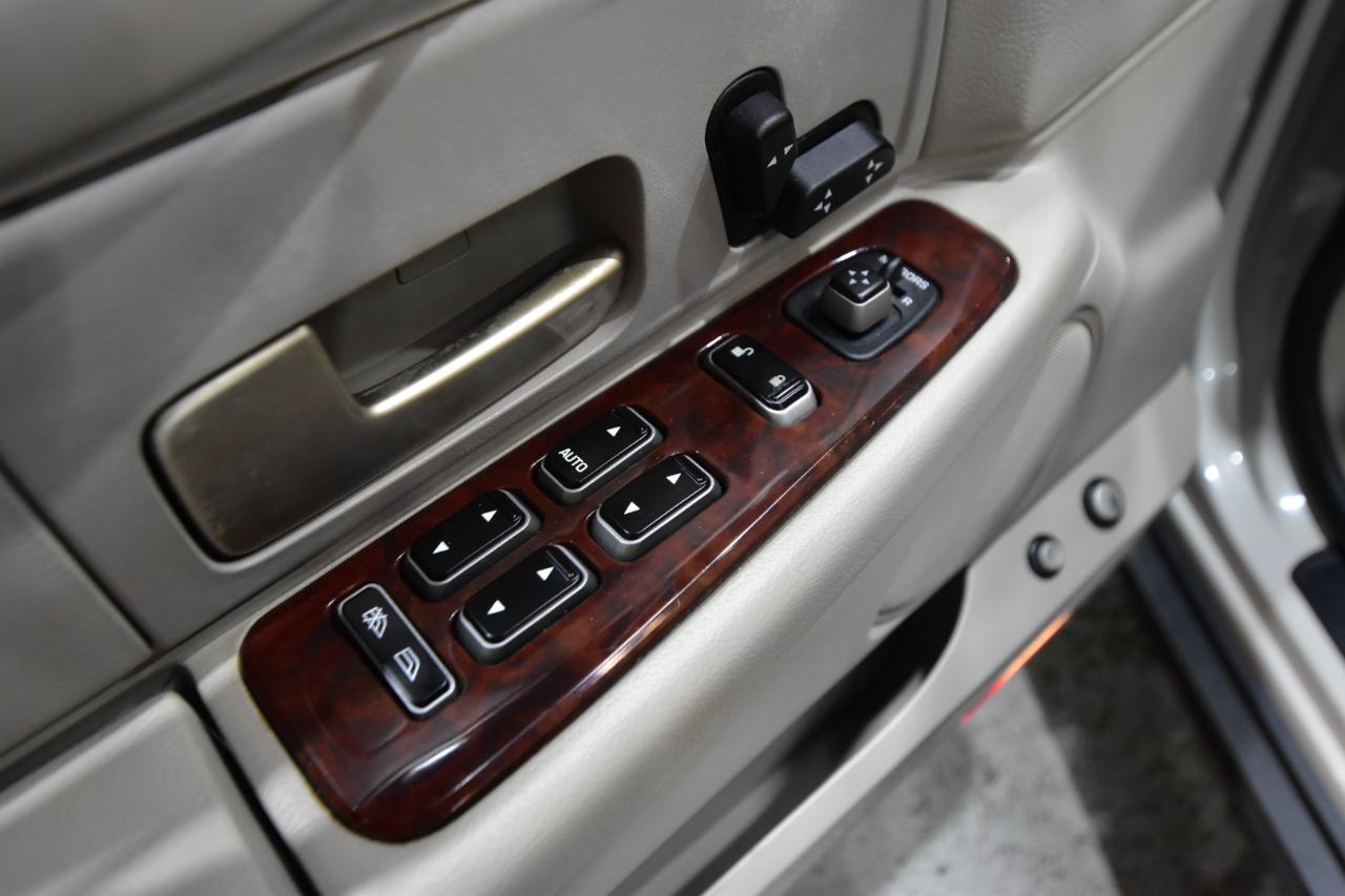 Lincoln Town Car 4dr Sdn Signature 2006